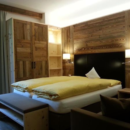 Hotel Garni Royal أرابّا المظهر الخارجي الصورة