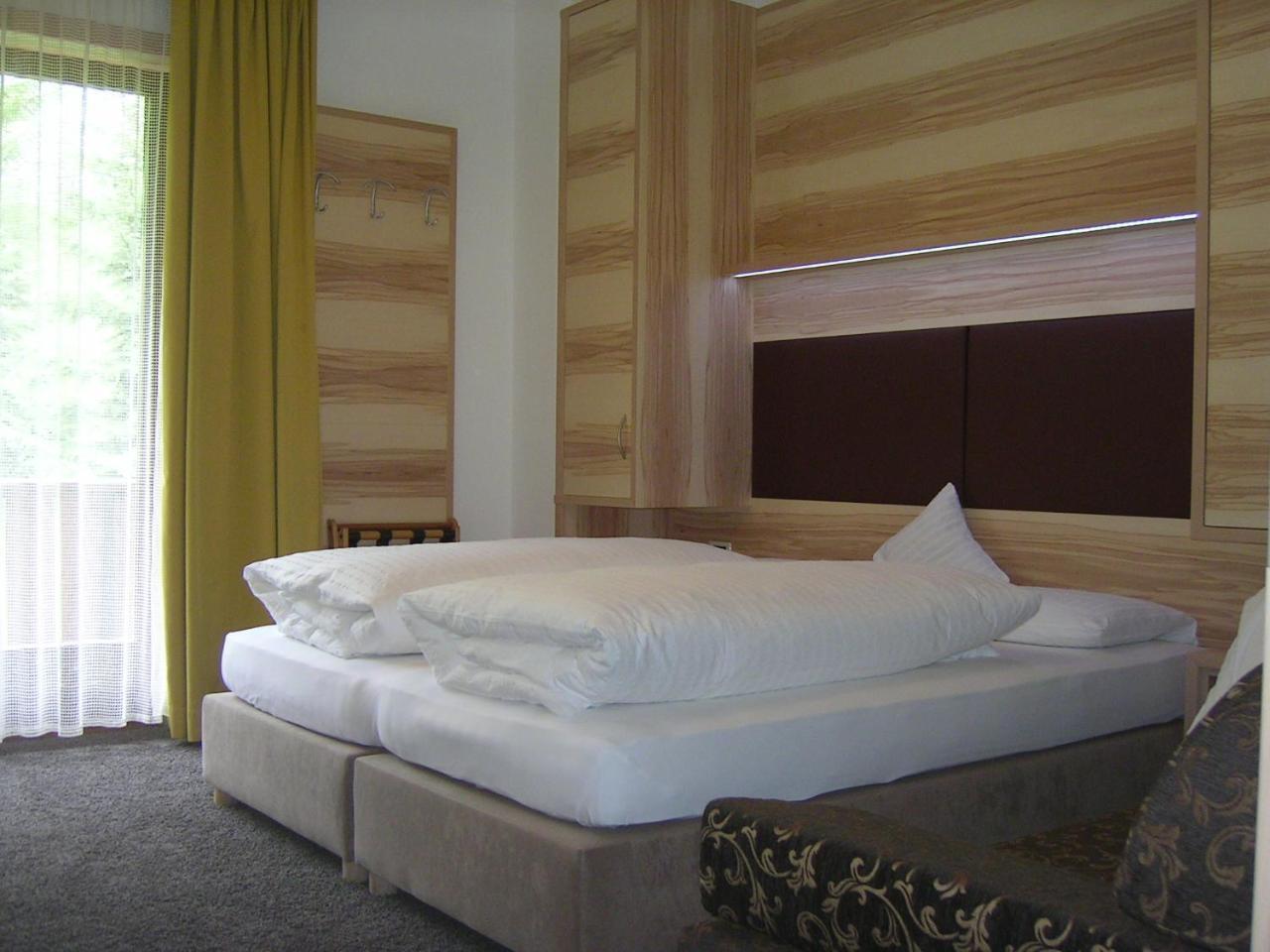 Hotel Garni Royal أرابّا المظهر الخارجي الصورة